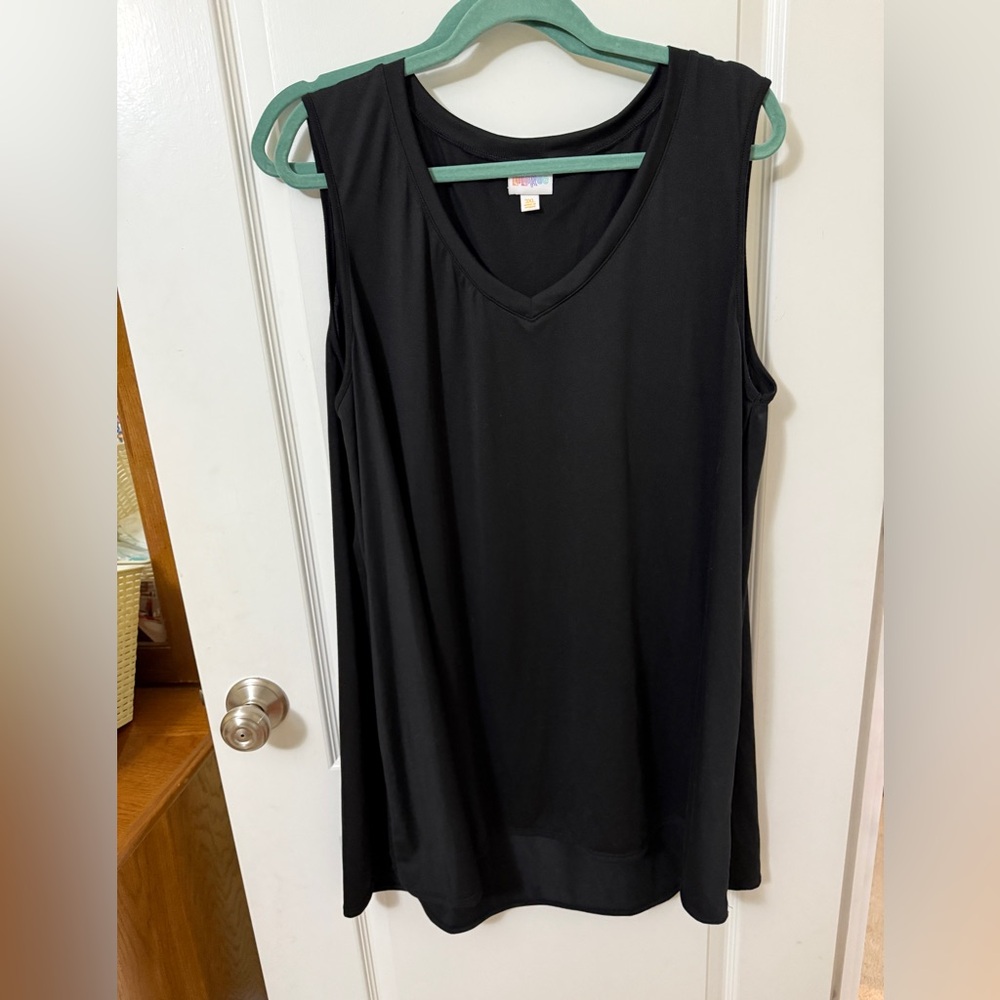 Lularoe Solid Black Kristina